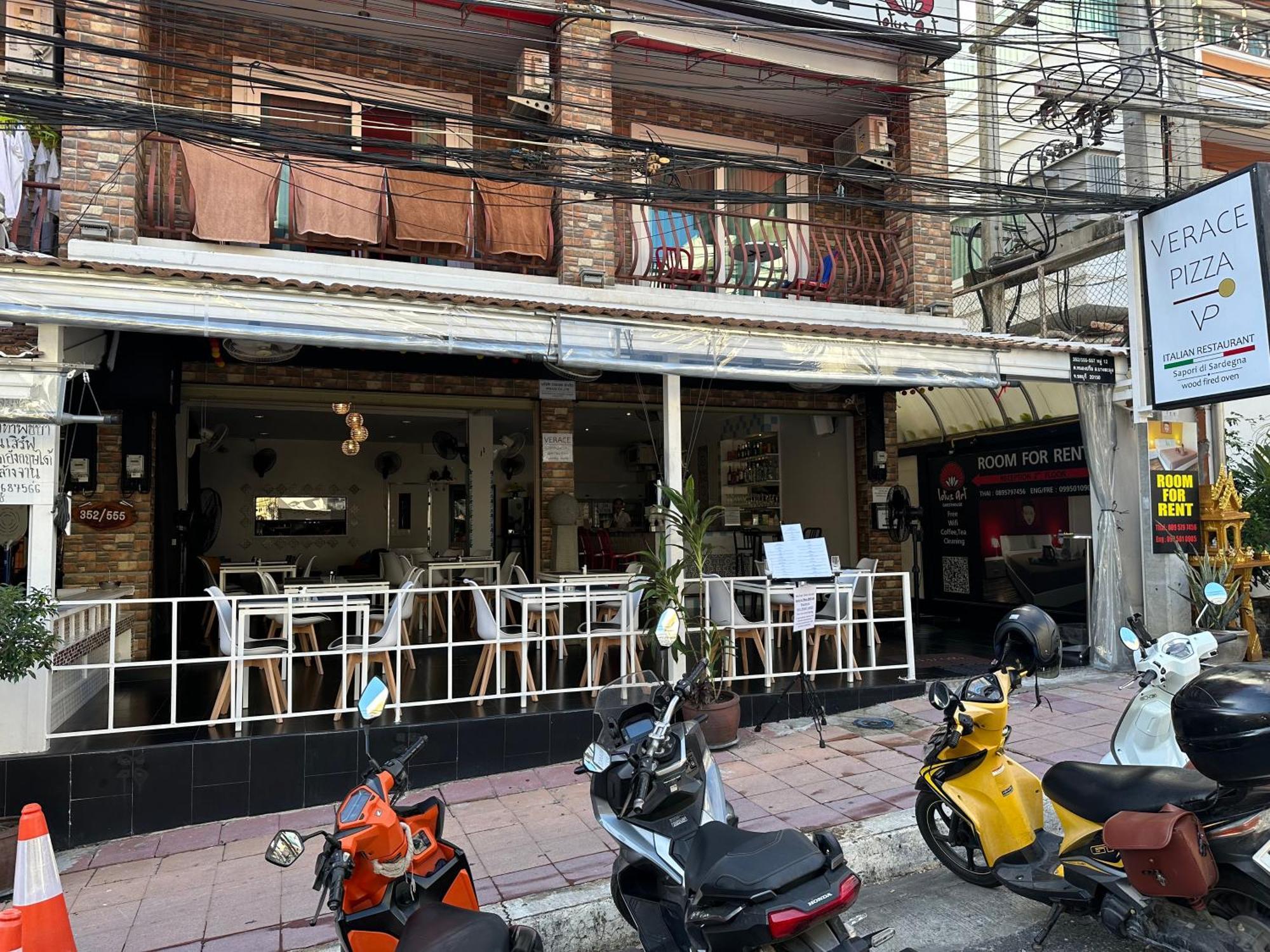 Lotus Art Guesthouse Pattaya Dış mekan fotoğraf